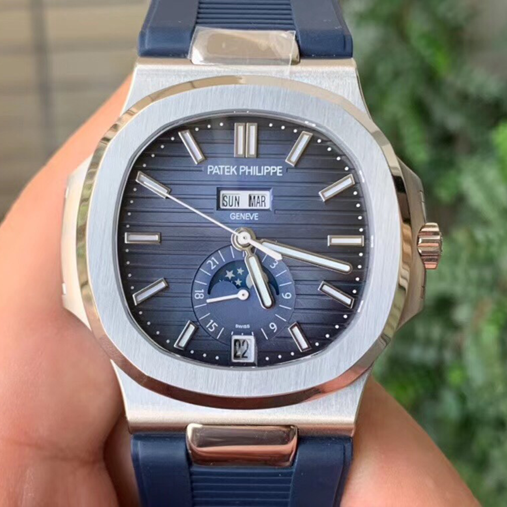 Patek Philippe Nautilus Annual Calendar 5726 Series - Image 6