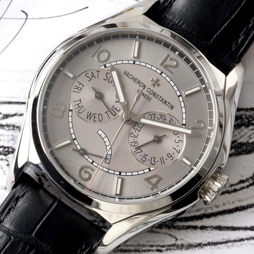 Vacheron Constantin Traditionnelle Power Reserve Day-Date Watch - Image 2